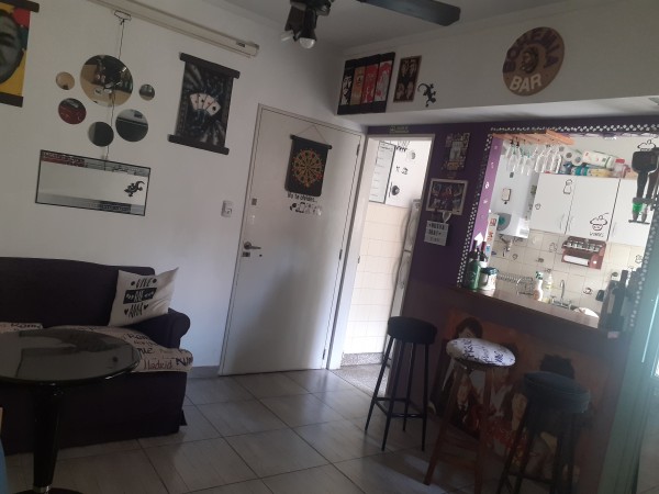 Departamento 2 ambientes con desayunador.