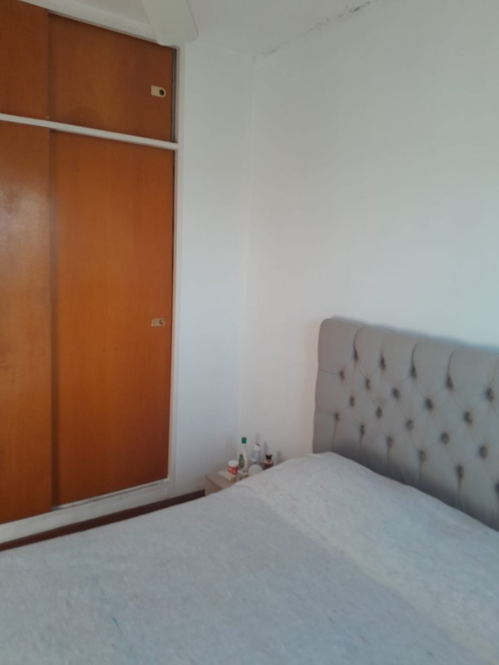 3 ambientes con balcon, todo luz y sol. Vista abierta