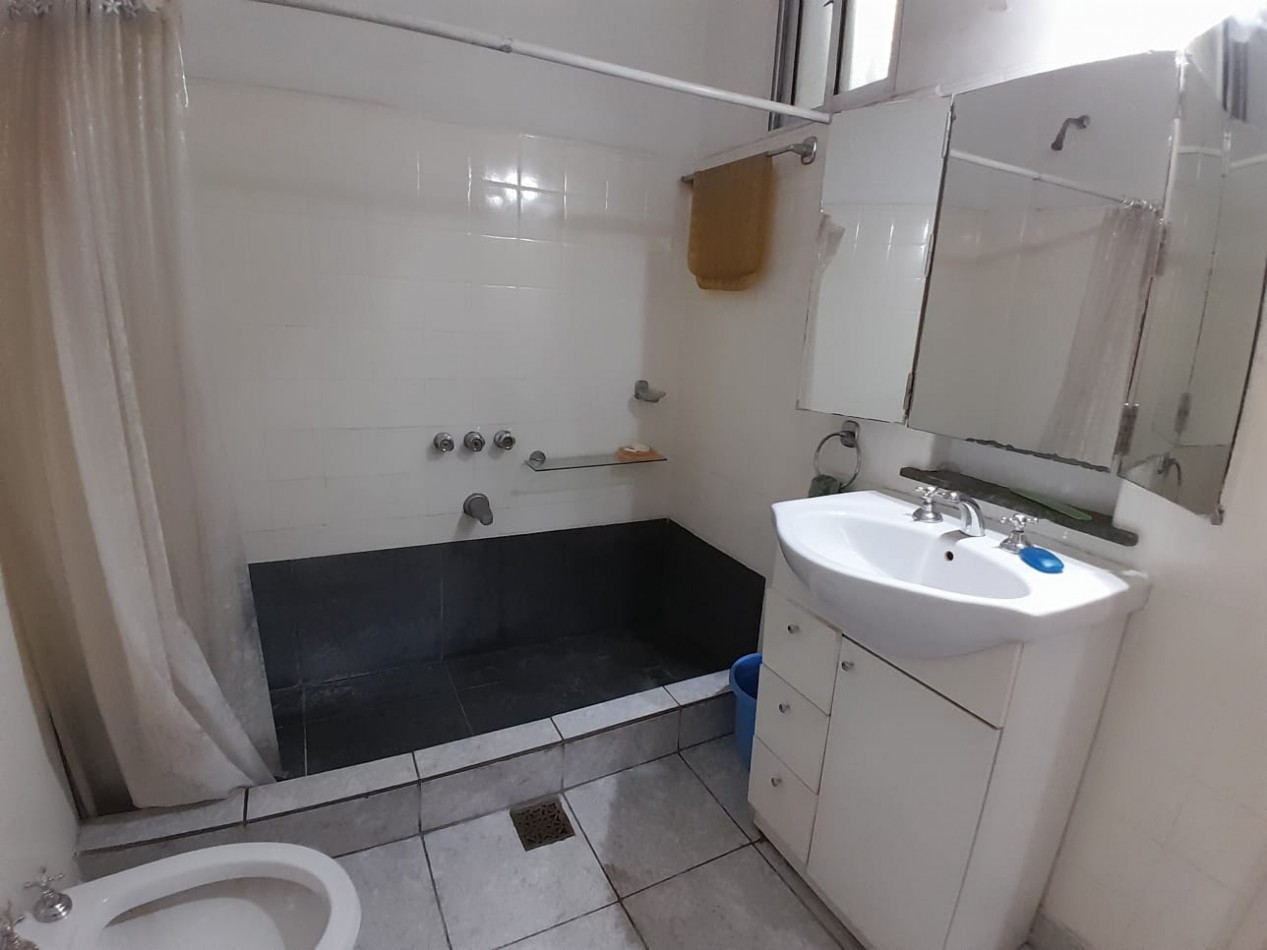 2 ambientes amplio con patio