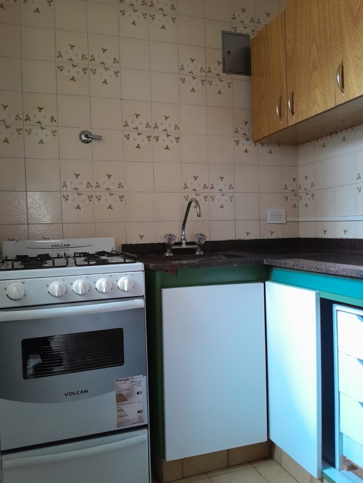 2 ambientes. Apto profesional