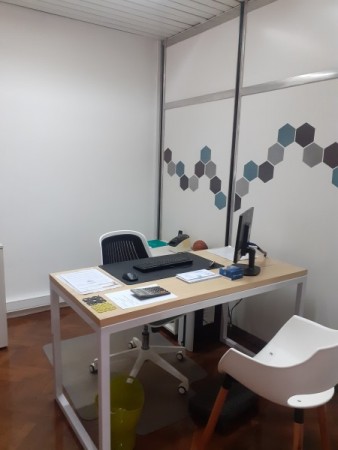 Oficina en Monserrat