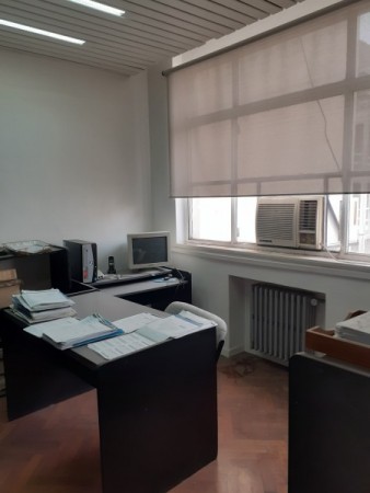 Oficina en Monserrat
