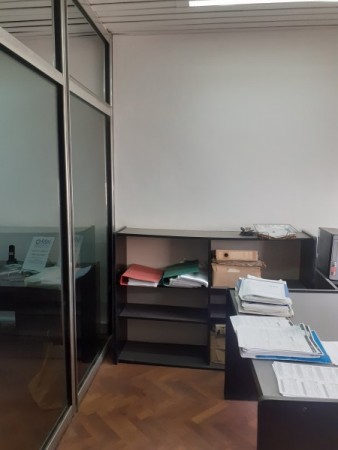 Oficina en Monserrat