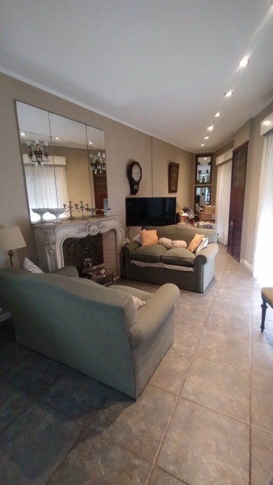 PH TIPO CASA EN PALERMO 4 HABITACIONES, TERRAZAS Y PARRILLA