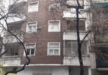 2 ambientes amplio con patio