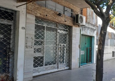 Artigas entre A.Jonte y Biarritz. A la calle