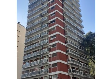 3 ambientes y gran balcon 